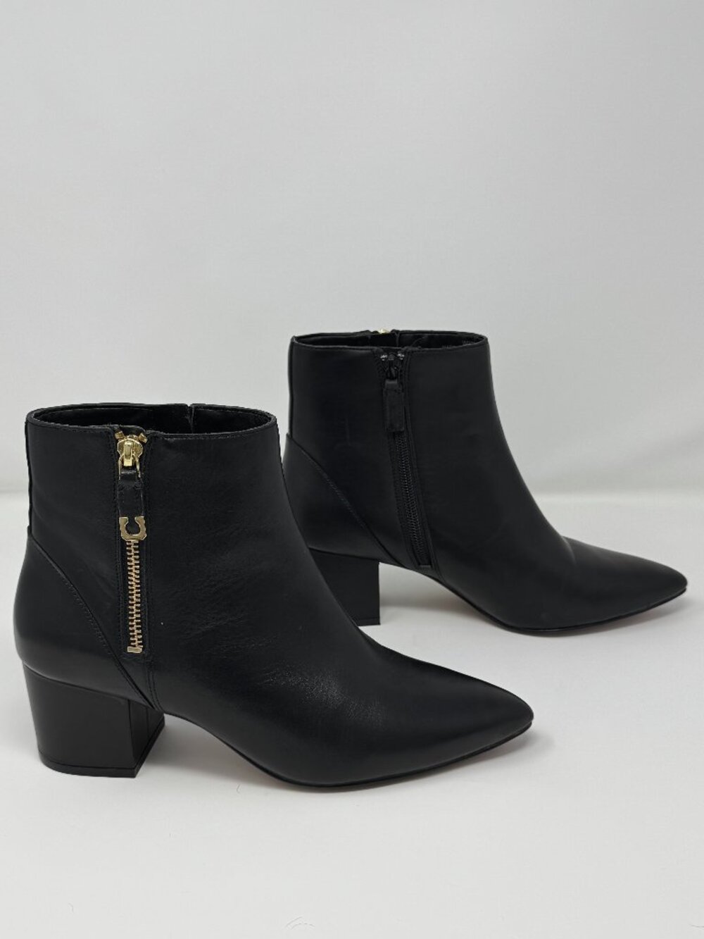 Cole Haan Eva Grand Black Leather Gold Zip Pointed Toe Ankle Boots Size 8